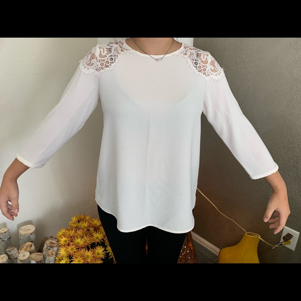 NEW WITH TAGS Carina Belle Montreal blouse